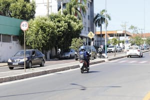 Licenciamento de veículos com placa final 5 vence no dia 31 de maio