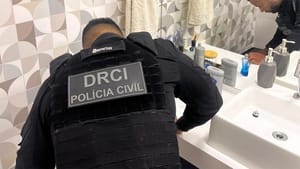 Operação mira grupo que atacava e difamava políticos dos poderes Legislativo e Executivo de MT