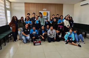 Ação leva tecnologia à APAE Cuiabá e promove aprendizado interativo
