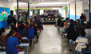 PM leva mutirão com mais de 40 serviços gratuitos para moradores do bairro Itamaraty, em Cuiabá
