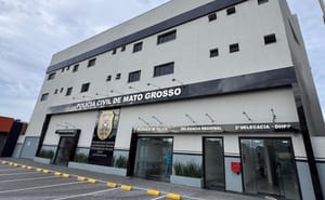 Idosa é presa suspeita de matar companheiro de 79 anos com golpes de facão no bairro Pedra 90