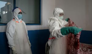 Homem com suspeita de Ebola é internado em hospital de São Paulo