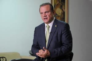 Wellington cobra investigação sobre consignados do Banco Master e diz que servidores de MT "merecem respostas"