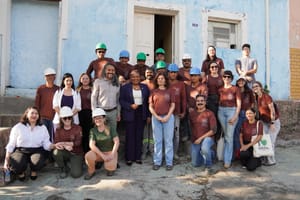 Margareth Menezes visita casa histórica restaurada pelo Iphan em Cuiabá