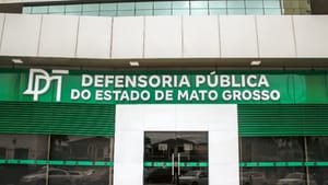 Desempregada é absolvida pela Justiça após comprovar invasão ilegal de domicílio