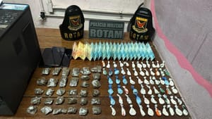 PMs da Rotam flagram suspeitos com porções de maconha e cocaína em Cuiabá