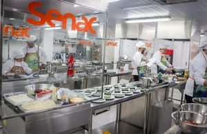 Cursos ensinam produção de alimentos e incentivam pequenos negócios em Cuiabá