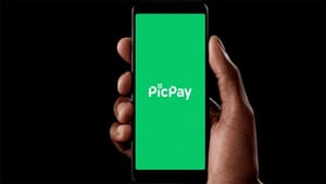 Justiça bloqueia R$ 90 milhões do PicPay por fraude na folha de pagamento dos servidores do DF