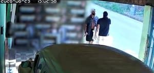 Vídeo registra momentos de tensão antes de ataque em série que matou quatro pessoas