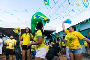 Votação do 'Minha Rua é Show de Bola' termina hoje e vai escolher mais 4 bairros