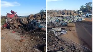 Carreta tomba, atinge caminhonete e deixa três feridos na BR-364, em Jaciara