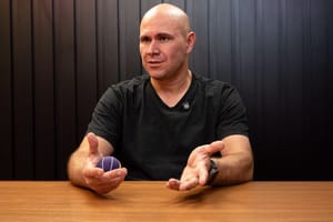 Abilio anuncia que pode deixar Prefeitura por 20 dias para fazer campanha da esposa