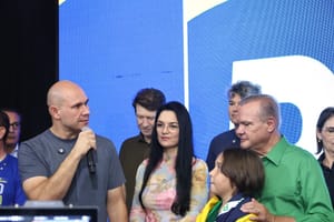 Prefeito de Cuiabá diz que direita precisa conquistar mais espaço no Congresso e no Planalto
