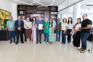 Abílio barra transferência definitiva e propõe concessão de 30 anos para Shopping Popular
