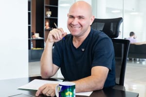 Abilio recua e libera competição em Cuiabá: "Encontro de pessoas estúpidas"