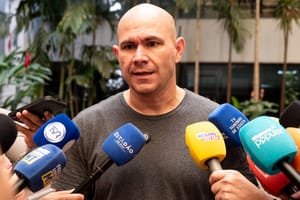 Abilio quer restringir anúncios de prostituição e cita proteção de crianças