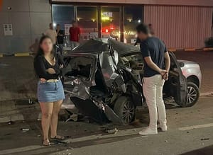 Menino de 4 anos morre após carro da família ser atingido por outro veículo