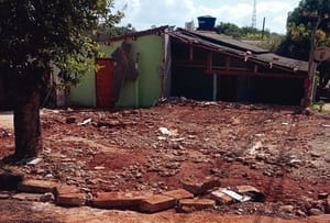 Família que ficou desabrigada após falha em obra municipal vai receber aluguel social