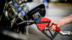 Governo deve aumentar etanol na gasolina; veja quais carros podem sentir os efeitos