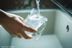 Deputados aprovam projeto que proíbe cobrança por consumo mínimo de água