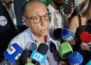 Júlio Campos cobra decisão do União Brasil sobre candidatura de Jayme ao Governo de MT