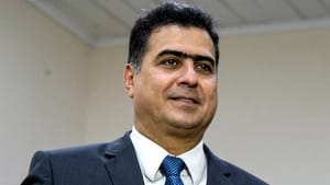 Com aval de Carlos Fávaro, Emanuel Pinheiro lança pré-candidatura ao Governo de Mato Grosso