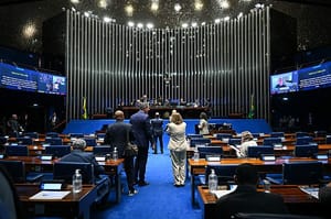 Senado Federal aprova pagamento automático de pensão alimentícia por Pix
