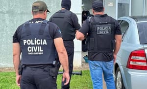 Polícia mira desvio de 13 mil cestas básicas; Câmara Municipal de Barra do Garças é alvo