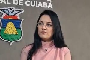 Samantha evita assumir campanha conjunta com Wellington e aguarda definição do PL