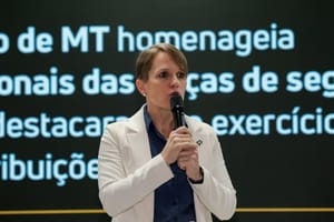 "Feminicídio não começa na polícia", diz secretária ao fazer apelo por denúncias em MT