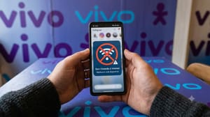 Usuários ficam sem internet e sinal de celular e relatam instabilidade nesta terça-feira