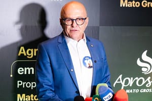 Pivetta diz que segue aliado de Mauro Mendes e afasta crise após troca de vice