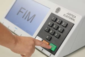 Eleitor que estará fora de sua cidade tem até quinta para solicitar voto em trânsito