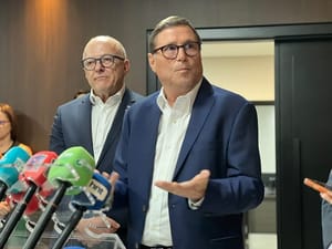 Mauro Carvalho renuncia ao cargo de chefe da Casa Civil após ser alvo da Polícia Federal