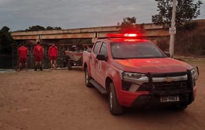 Bombeiros localizam corpo de jovem de 18 anos; vítima se afogou no Rio das Mortes