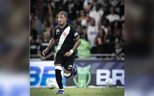 Atacante do Vasco, David Corrêa é alvo da PCERJ em operação contra o tráfico de drogas