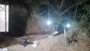 Idoso é encontrado morto dentro de buraco em área de matagal; Polícia Civil investiga o caso