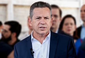 "Para cada mentira, coloco cem obras na cara de qualquer vagabundo", dispara Mauro Mendes