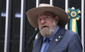 Barbudo critica contas do governo e afirma que falta dinheiro para saúde e educação