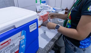 Levantamento aponta queda de 88% nos casos de Covid-19 em Cuiabá; influenza segue em alta