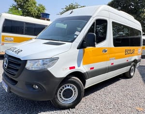 Educação regulariza pagamento de quase R$ 15 milhões ao transporte escolar rural