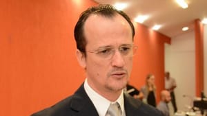 Coordenadora adjunta do curso de Direito é condenada por tráfico após apreensão de 40 kg de drogas