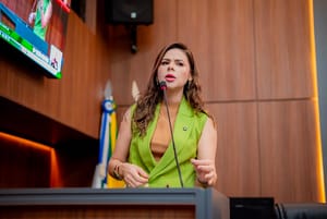 Michelly afirma que mulheres têm preparo para disputar espaços de poder; veja vídeo