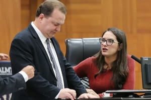 Podemos libera filiados para apoiar Pivetta, Wellington ou Janaina durante campanha
