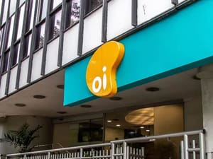 Com dívida de R$ 44 bilhões, Justiça decreta novamente a falência da Oi