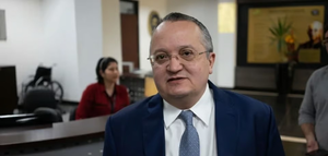 TRE manda Pedro Taques retirar anúncios pagos contra Mauro Mendes em 24 horas