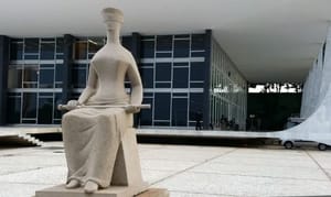 Empresário pede arquivamento de denúncia e questiona competência do Supremo Tribunal Federal