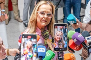 Natasha diz ter sido ameaçada e leva caso à Justiça após debate na TV Vila Real; veja vídeo