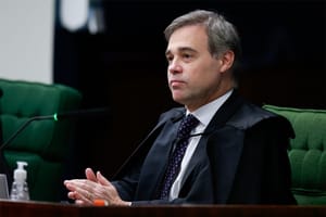 André Mendonça nega recurso de Zé Medeiros contra registro de suplente de Carlos Fávaro