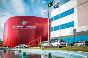 Assembleia Legislativa suspende sessões e deixa votação de reajuste do Judiciário pendente